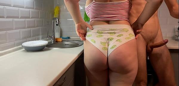  Fucking my hot step sister in kitchen when washing dishes